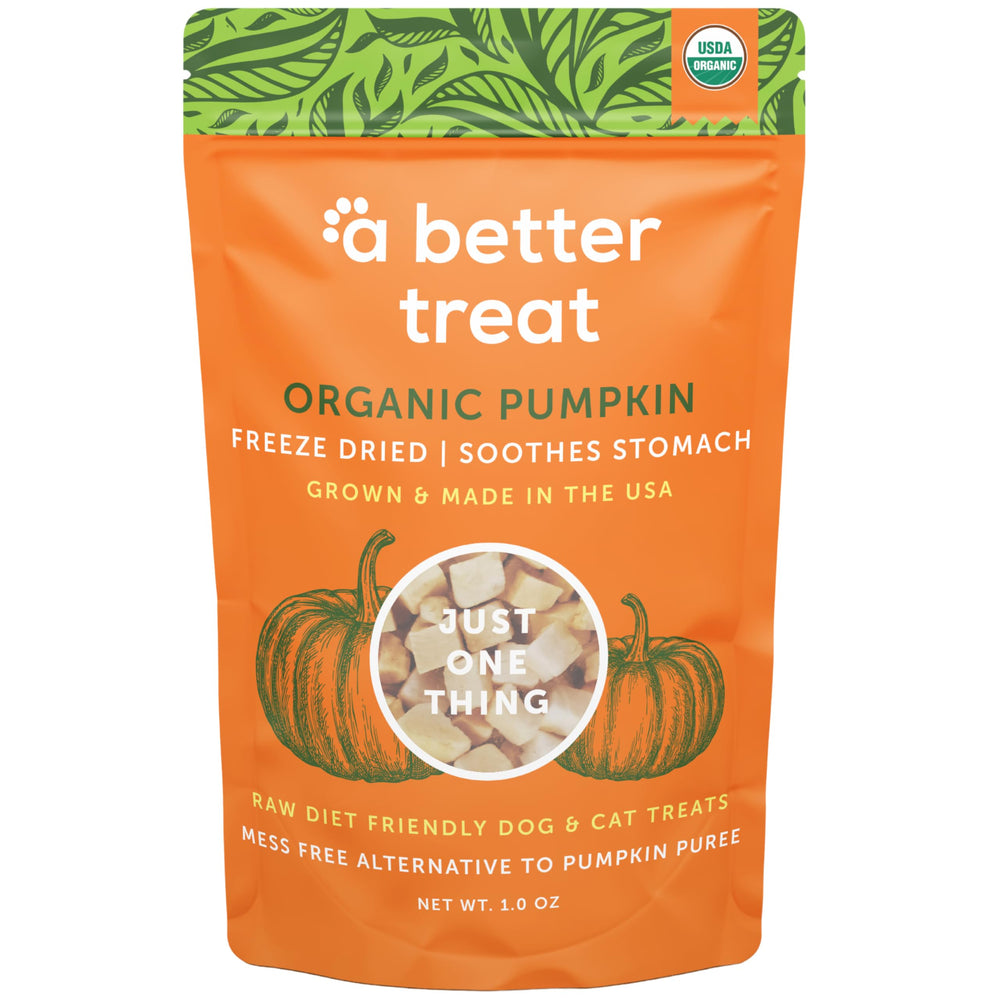 A Better Treat citrouille bio lyophilisée pour chien et chat, récompense naturelle et digestible.