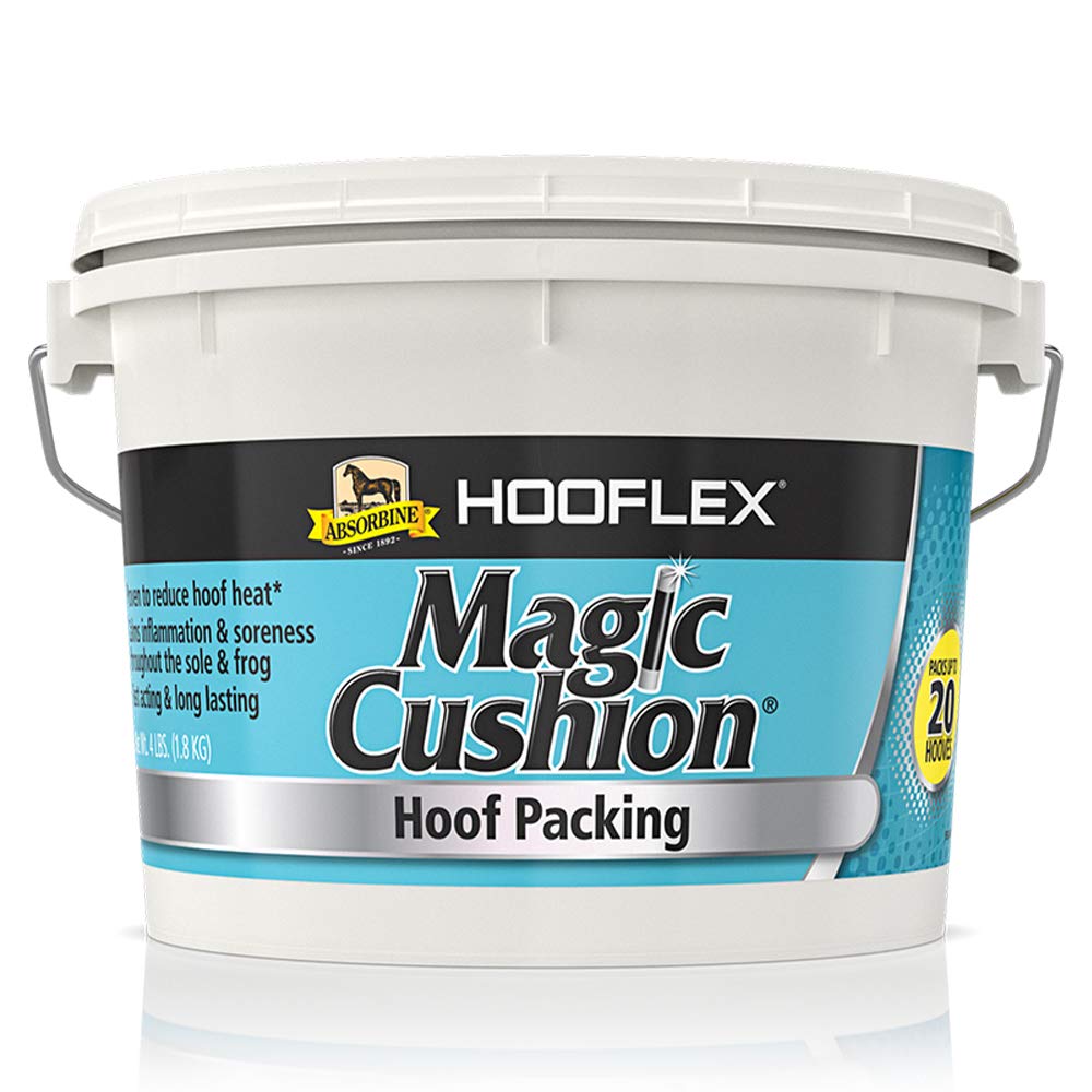 Absorbine Hooflex Magic Cushion en application sur le sabot pour apaiser la chaleur.