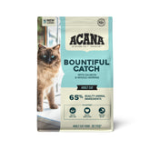 ACANA Bountiful Catch croquettes saumon et hareng, apport protéique élevé pour chats adultes.