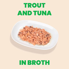 Texture effilochée truite-thon dans HQS Natural, idéal pour chats exigeants.