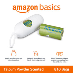 Clip de laisse Amazon Basics attachant le distributeur.