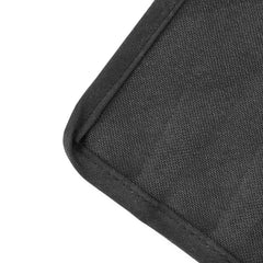 Matériau polyester robuste Amazon Basics pour durabilité et entretien facile.