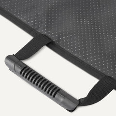Amazon Basics tissu durable 600D résistant à l'usure et aux griffures.