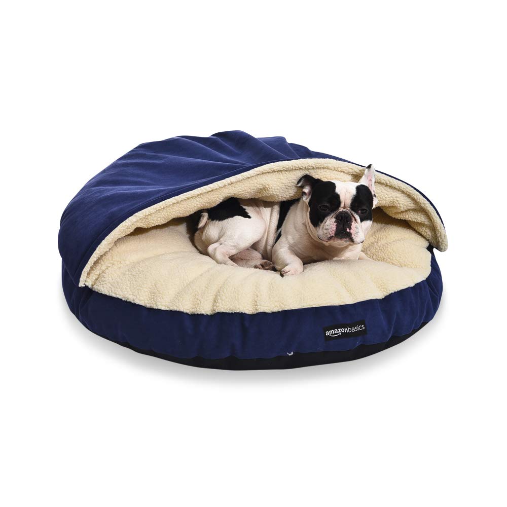 Amazon Basics lit cabane pour animaux, vue avant, espace douillet pour chats et chiens.