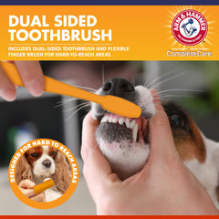 Brosse à dents double tête Arm & Hammer adaptée à toutes les tailles de chien.