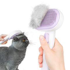 Brosse Aumuca anti-mue pour chats en action, brossage facilité.