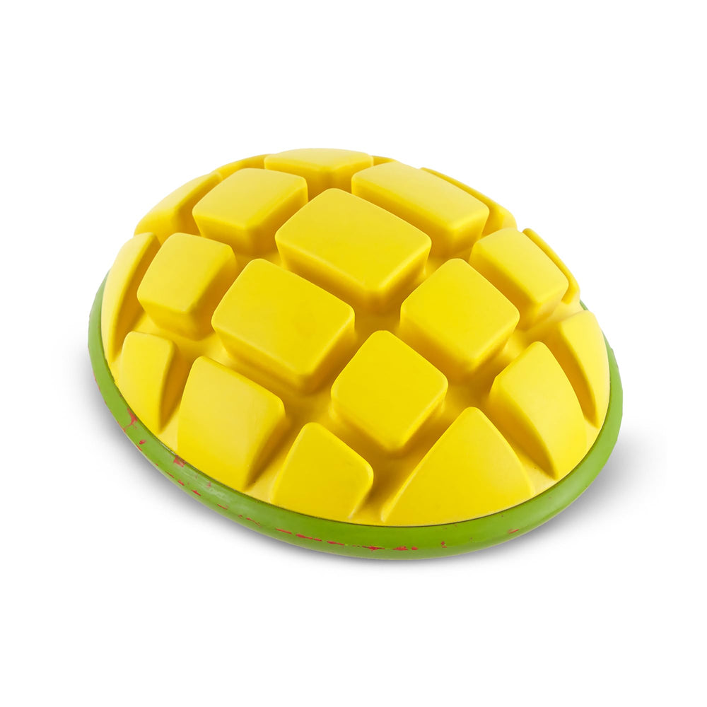 Jouet BarkBox Go Mango en caoutchouc durable pour mâcher longtemps.
