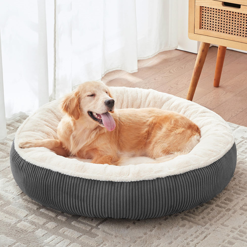 BedStill lit donut pour chien grand, gris foncé, confort moelleux et design rassurant.