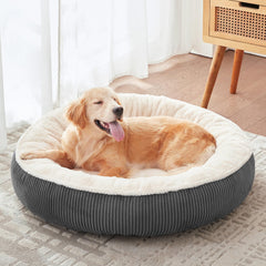 BedStill lit donut pour chien grand, gris foncé, confort moelleux et design rassurant.