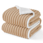 Bedsure ComfyFleece imperméable pour chien grand, beige Toscane: protège le canapé.