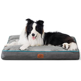 Bedsure lit pour chien gris doux offrant un repos confortable.
