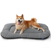 Bedsure tapis chien crate gris lavable, douceur idéale pour les repos en cage.