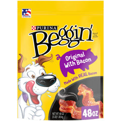 Beggin' Strips bacon fromages emballage pratique prêt à l'emploi.