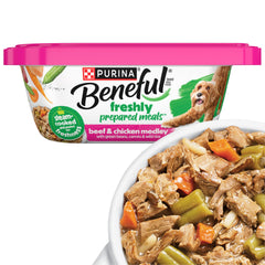 Beneful Purina pot humide avec bœuf et poulet et légumes visibles, protéines équilibrées.