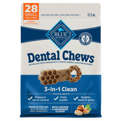 Friandises dentaires Blue Buffalo en emballage, soutien potentiel à une routine bucco-dentaire saine.