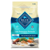 Blue Buffalo Life Protection : poisson premier ingrédient et muscles solides.