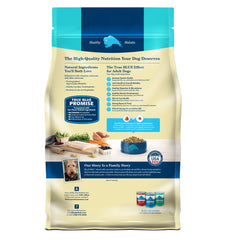 Blue Buffalo Life Protection : riz brun et cranberries pour l'équilibre nutritionnel.