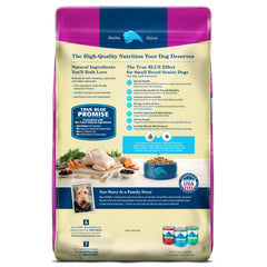 Blue Buffalo croquettes au poulet réel, premier ingrédient, goût apprécié par les chiens.