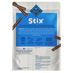 Texture tendre des Blue Buffalo Stix, idéale pour récompenses