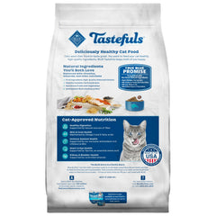 Blue Buffalo Tastefuls croquettes au poulet pour chats actifs.