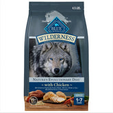 Blue Buffalo Wilderness croquettes au poulet pour chien adulte, protéines essentielles.
