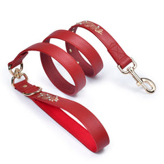 Laisse Blueberry Pet en cuir rouge avec broderie baroque dorée, élégante et durable.