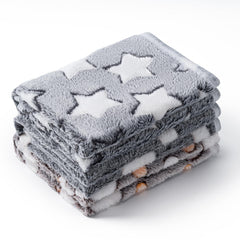 CADONO couverture patte étoile: douceur luxueuse pour chien ou chat.