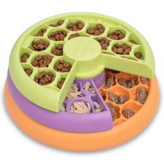 Catstages Kitty Lickin' Layers, puzzle interactif stimulant la curiosité et l'exploration.