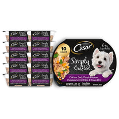 Cesar Simply Crafted POULET, garniture humide, complément savoureux pour croquettes.