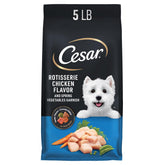 Cesar poulet rotisserie, croquettes pour petit chien, dans bol, facile à mâcher.