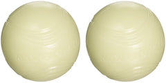 Chuckit Max Glow Ball balle lumineuse nocturne pour un jeu de lancer en extérieur.