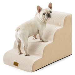 Les escaliers Cozy Kiss pour petit chien offrent un accès facile au canapé grâce au design courbé.