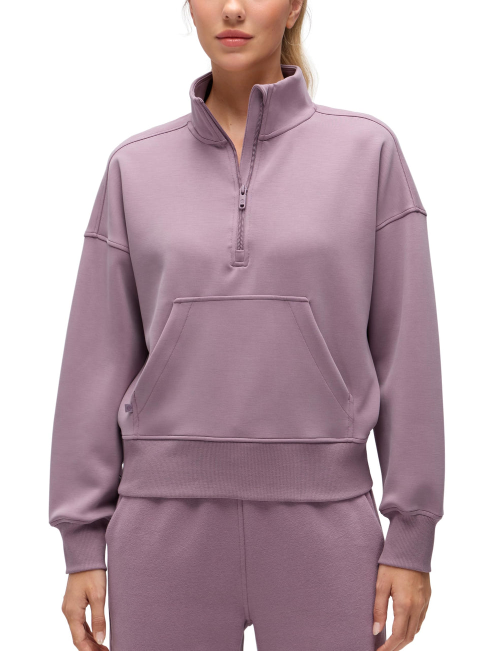 CRZ YOGA SoftAura, vue frontale du pull, idéal pour une tenue quotidienne confortable