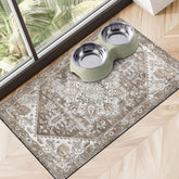 Tapis Cuslnox absorbant les éclaboussures de nourriture pour chien et garde le sol sec.