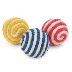 Balle sisal Cuties PetBox de 1,7 po, idéale pour l’amusement quotidien.