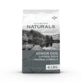 Diamond Naturals Senior montre le poulet élevé en plein air, source de protéines adaptées pour chiens âgés