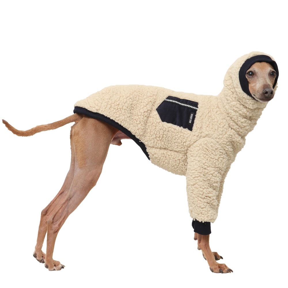 Doggystar snood sherpa doux offre chaleur confortable pour les promenades.
