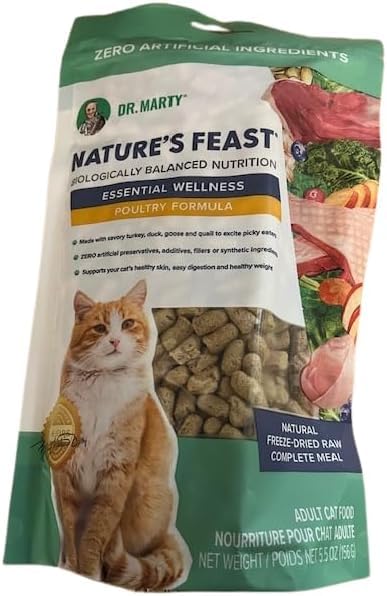 Dr. Marty croquettes chat volaille, texture crounante adaptée à l'appétit quotidien.