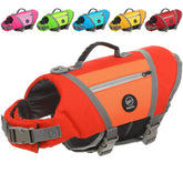 Veste EMUST pour chien en orange offrant flottabilité et visibilité lors des baignades