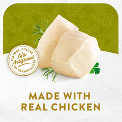 Fancy Feast bouillon onctueux avec poulet, texture gracieuse pour ajouter du goût.