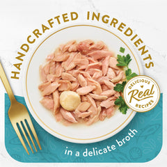 Fancy Feast Garnitures thon effiloché en flocons, idéal comme garniture gourmet.