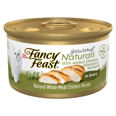 Fancy Feast Gourmet Naturals: poulet blanc en sauce, source de protéines pour chat.