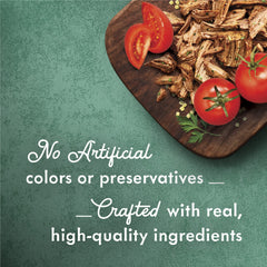 Tomates et pates dans la sauce onctueuse Fancy Feast Medleys, repas réconfortant pour chat.