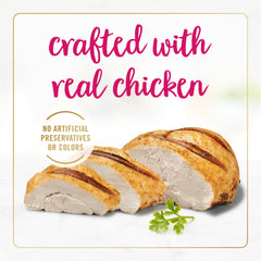 Fancy Feast Pâté Poulet – bouillon savoureux rehausse le goût.