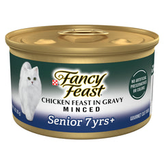 Fancy Feast Senior Poulet en jus Mince: repas humide protéiné pour chats âgés.