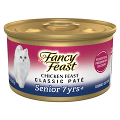 Boîte Fancy Feast Senior Pâté Poulet ouverte prête à servir
