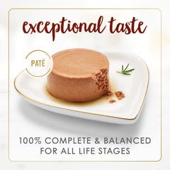 Fancy Feast Tender Beef Pâté – boîte ouverte prête à servir, portion gourmande.