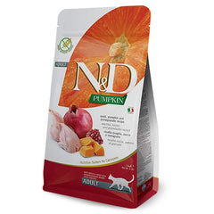 Croquettes Farmina N&D pour chat adulte en gros plan, texture appétente sans céréales.
