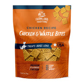 Farmland Traditions Bouchées Poulet et Gaufre, emballage pratique, récompense savoureuse pour chiens.
