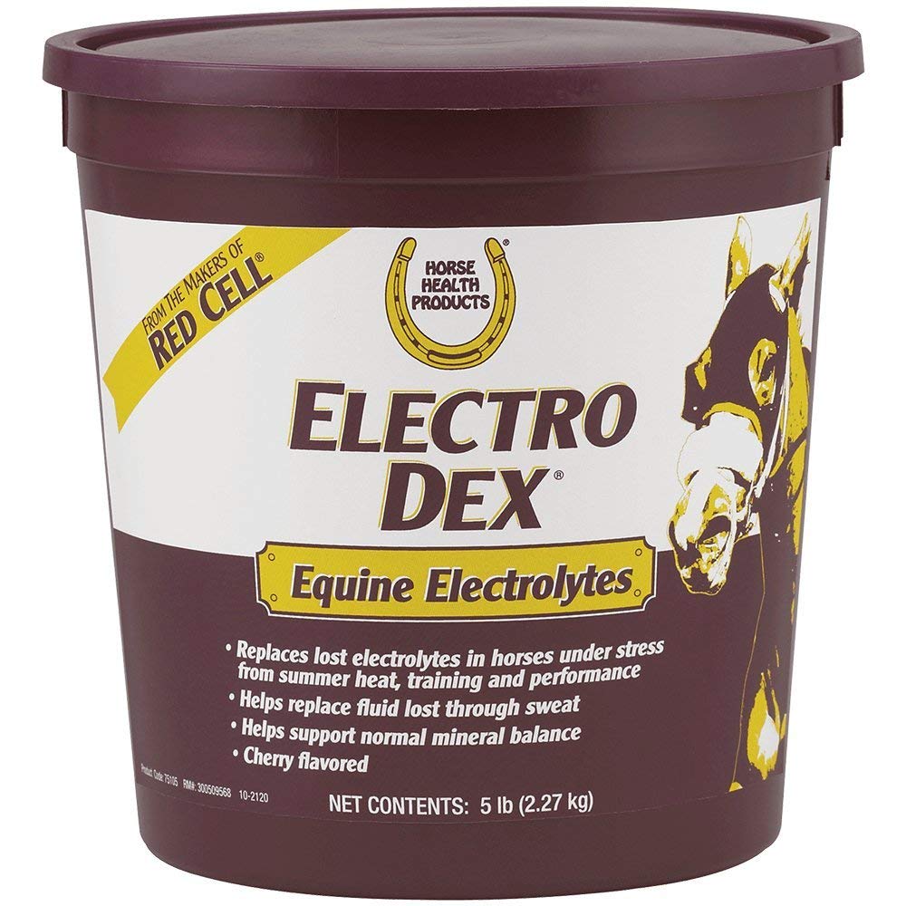 Farnam Electro Dex : versement dans l'eau pour hydrater le cheval